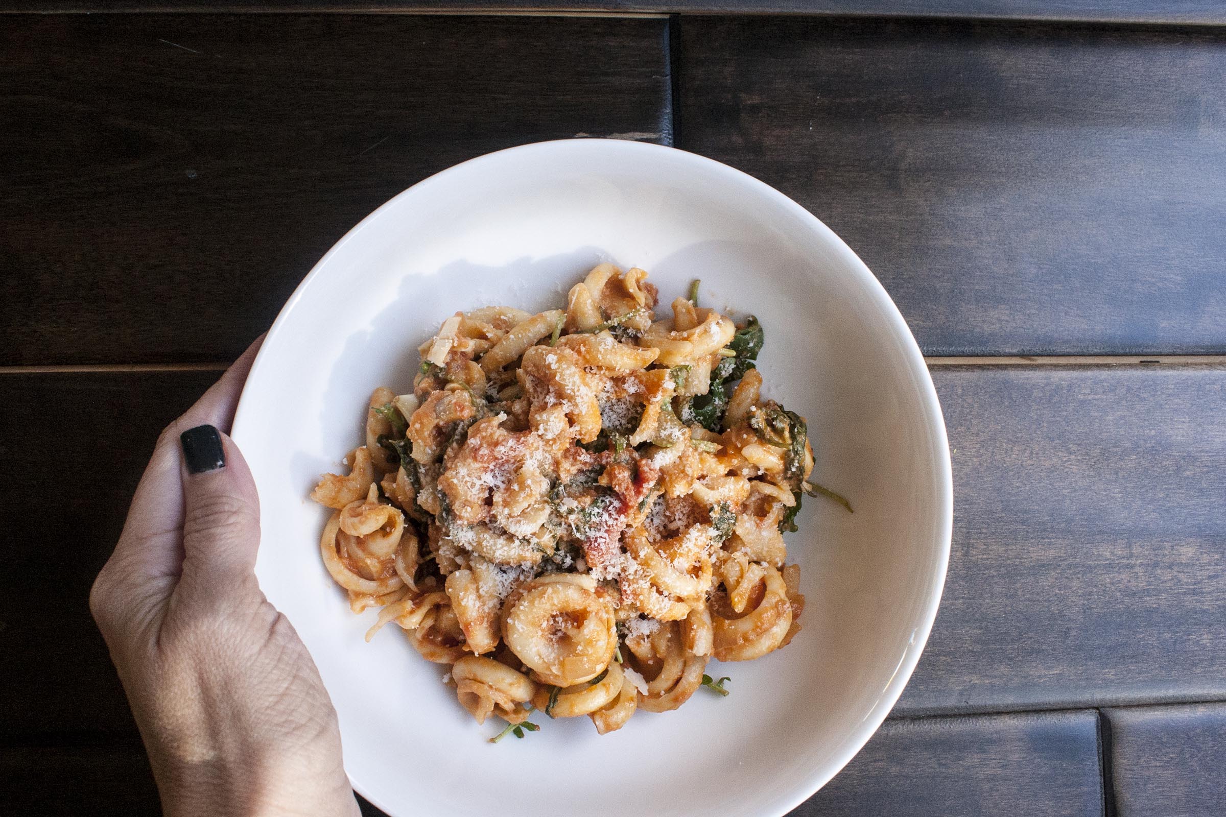 Bowl of Gorgonzola & Arugula Marinara and Pasta • www.lifeaswecookit.com