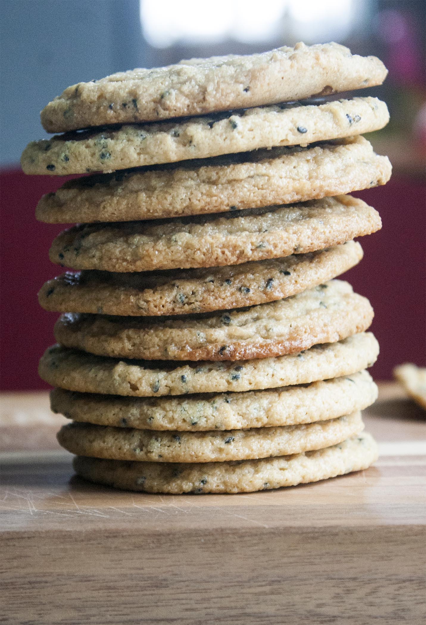 Stir together chewy sesame cookies that just happen to be gluten-free. www.lifeaswecookit.com