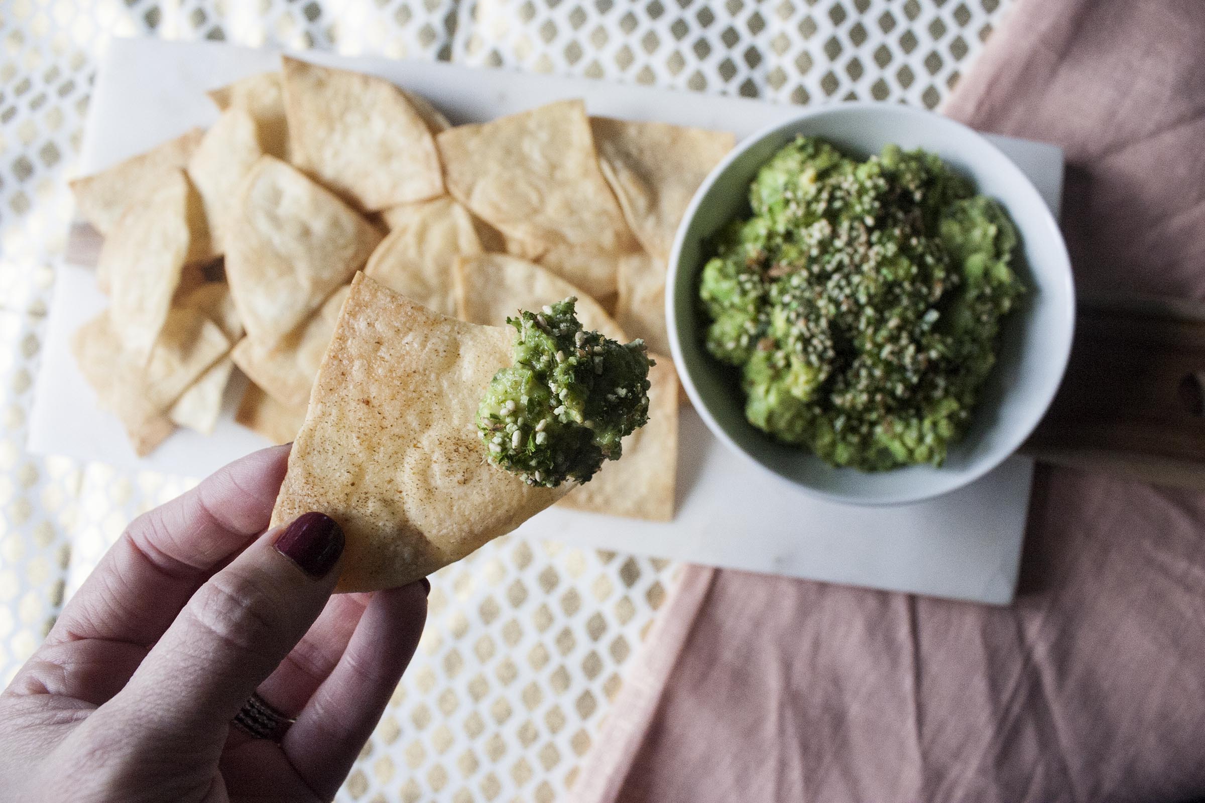 Furikake Guacamole with Japanese 7 Spice Seasoning Blend (Shichimi Togarashi). www.lifeaswecookit.com